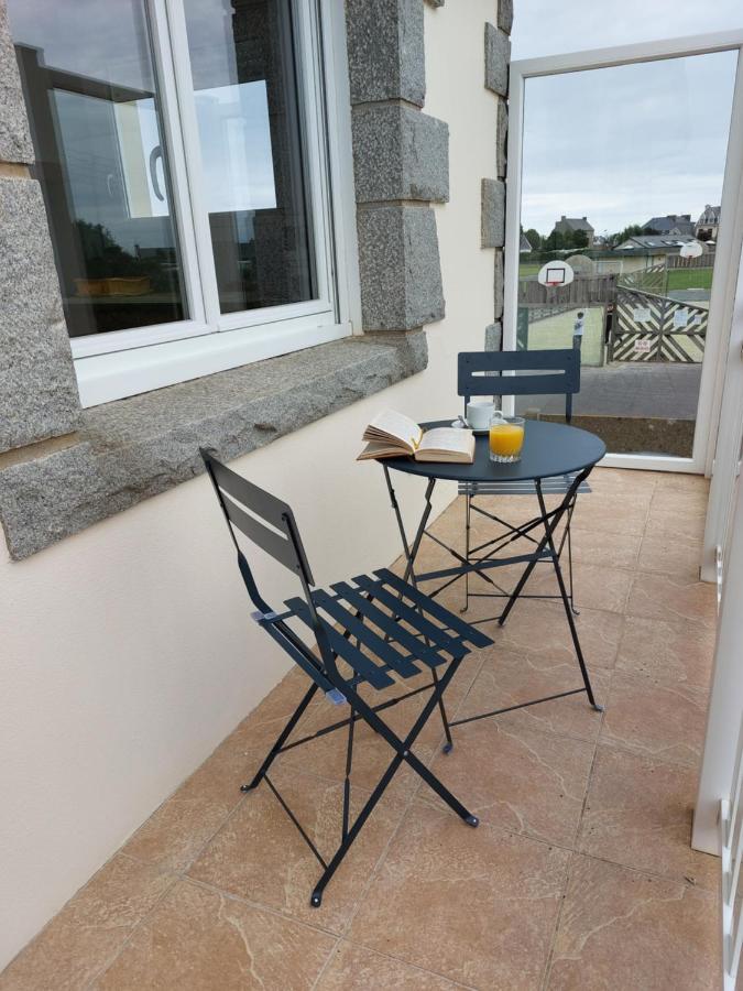 Ty Ann Maison Avec Jardin Clos De Mur, A Proximite Des Commerces Et A 3Km Des Plages Penvénan Exterior foto